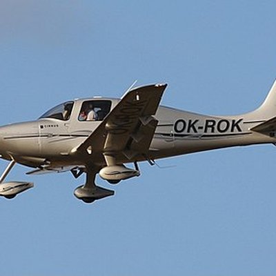 Cirrus SR22 logo