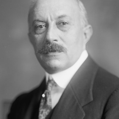 Carlos Herrera