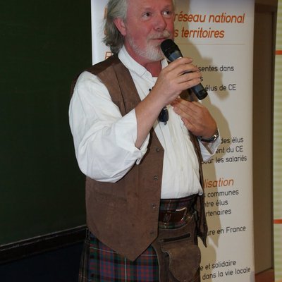 Peter May (writer)