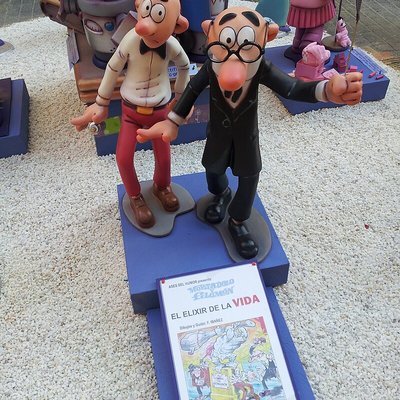 Mort & Phil