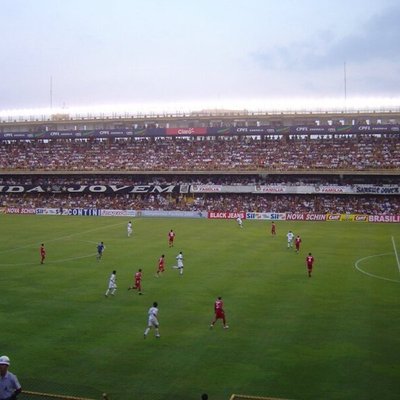 Estádio Urbano Caldeira