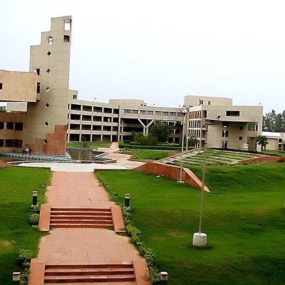 Delhi Technological University