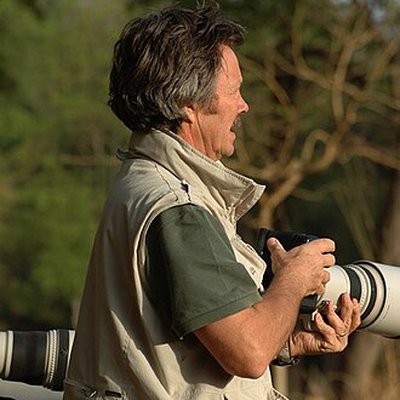 Jonathan Scott (zoologist) logo