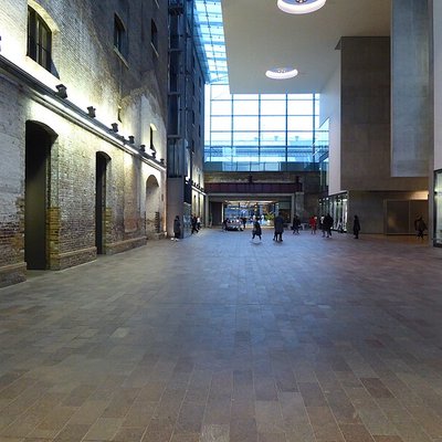 Central Saint Martins logo