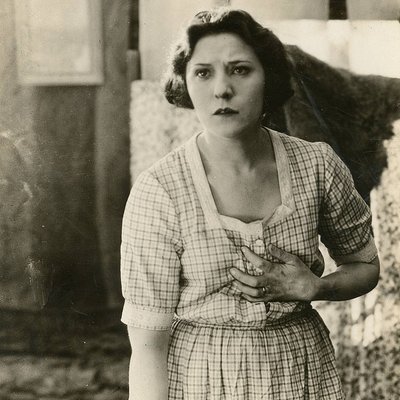 Lillian West