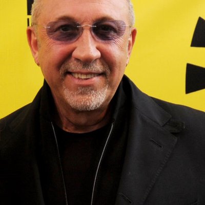Emilio Estefan logo