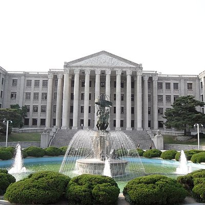 Kyung Hee University