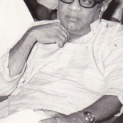 Pu La Deshpande