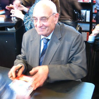Max Gallo