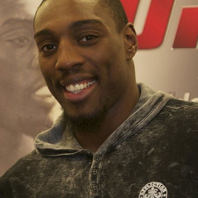 Phil Davis (fighter)