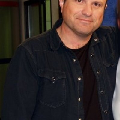Enrico Colantoni logo