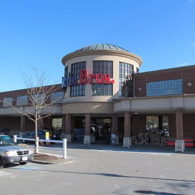 Roche Bros. Supermarkets logo