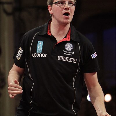 Mark Webster (darts player)