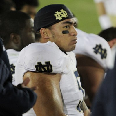 Manti Te'o logo