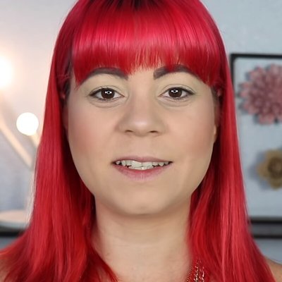 Annette Obrestad