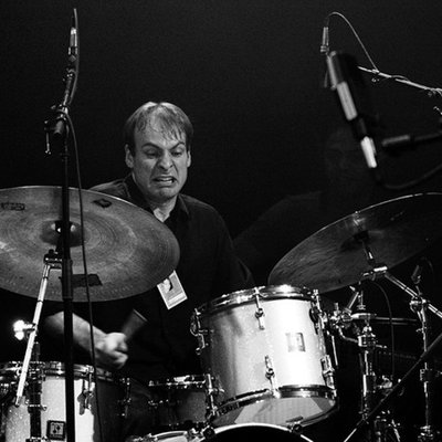 Ari Hoenig