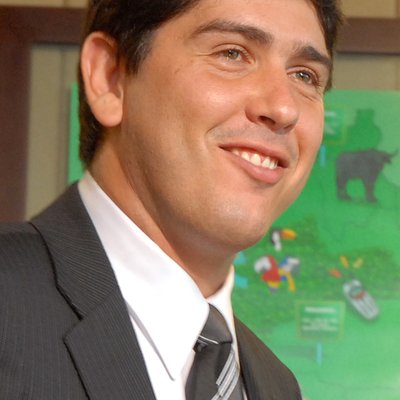 Cacá Bueno