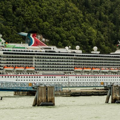 Carnival Legend