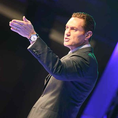 Darren Hardy