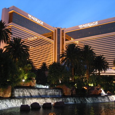 Vegas Vacation logo