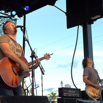 Edwin McCain logo