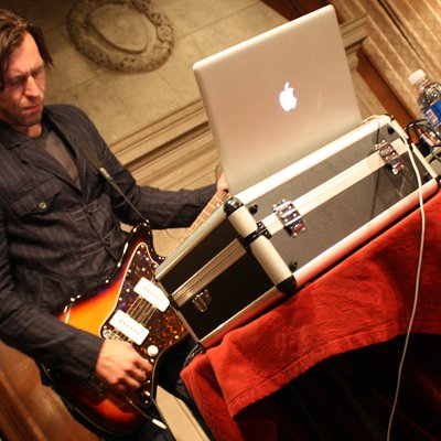 Fennesz