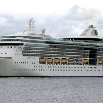 MS Jewel of the Seas logo