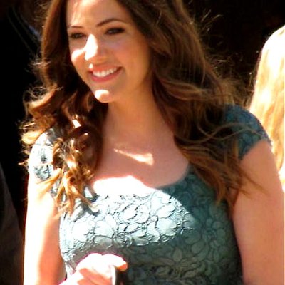 Julie Gonzalo logo