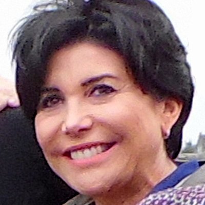 Liane Foly