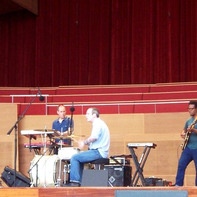 Tortoise (band)