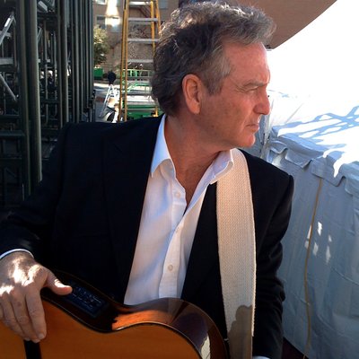 Larry Gatlin