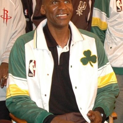 Robert Parish logo