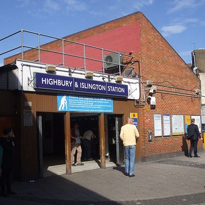 Highbury & Islington station