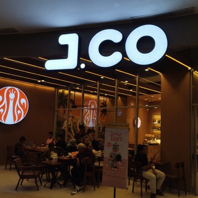 J.CO Donuts & Coffee, Philippines