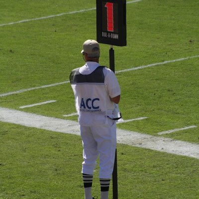 Down (American and Canadian football)