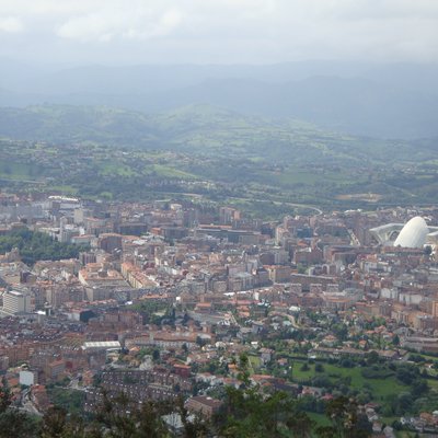 Oviedo logo