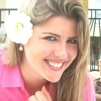Íris Stefanelli