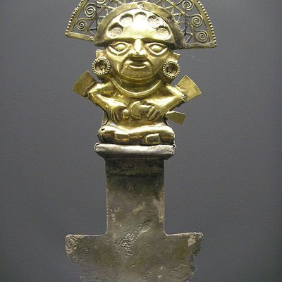 Tumi
