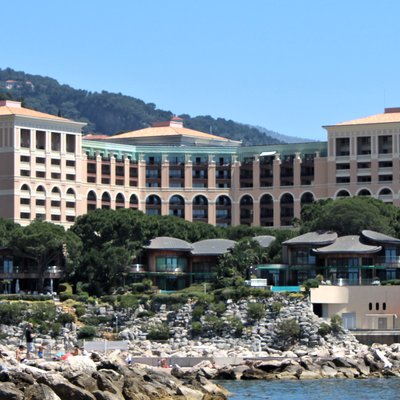 Monte-Carlo Bay Hotel & Resort