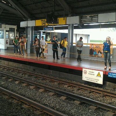 Tayuman LRT Station