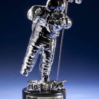 MTV Video Music Award – Breakthrough Video