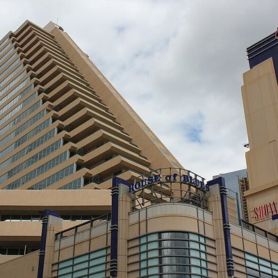 Showboat Atlantic City logo