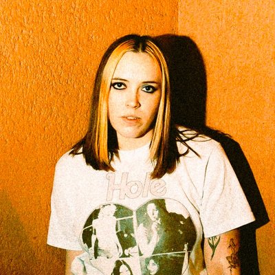 Soccer Mommy logo