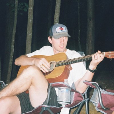 Dylan Gossett logo