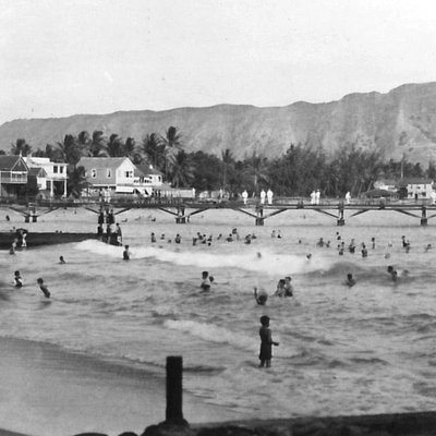 Diamond Head State Monument logo