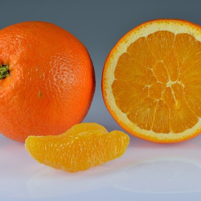 Orange (fruit)