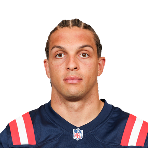 Mack Hollins logo
