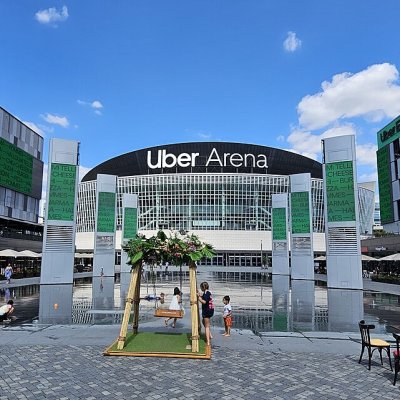 Mercedes-Benz Arena