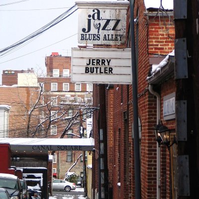 Blues Alley logo
