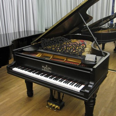 Pianos